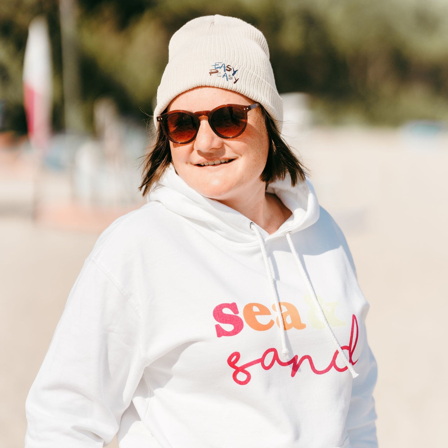Classic Hoodie mit Taschendruck sea&sand
