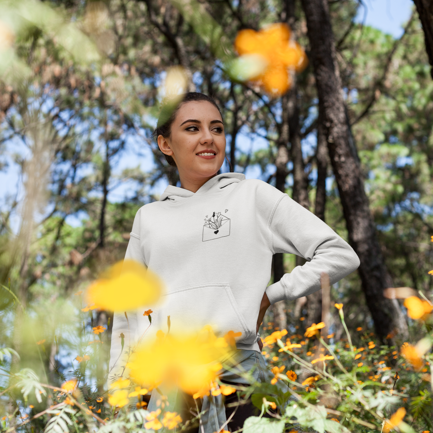 VACANCY Oversized Hoodie BRIEF