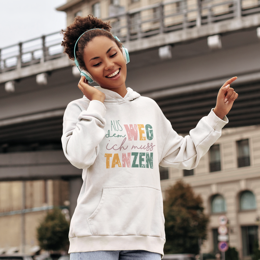 Classic Hoodie - Mit Taschendruck AUS DEM WEG ICH MUSS TANZEN